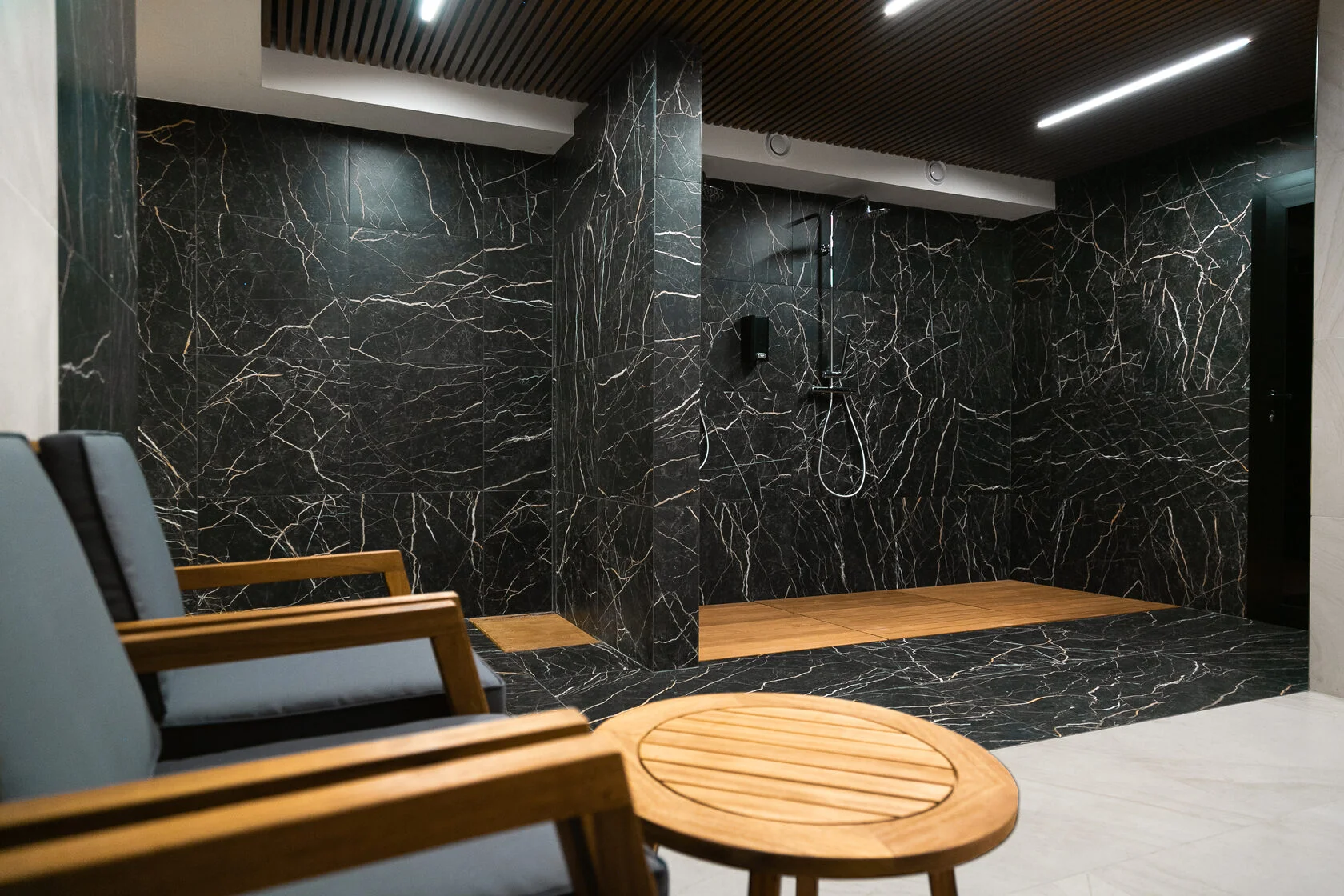 Душевая зона SPA